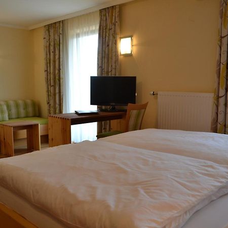 Hotel Hemetsberger Attersee Bagian luar foto
